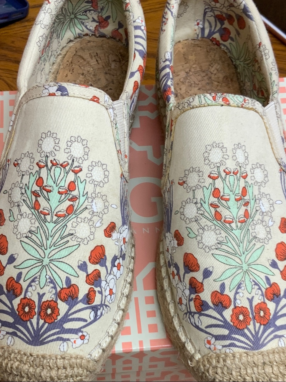 Gianni Bini floral Canvas Slip-On Espadrilles in Cream, Mint & Coral - Picture 3 of 5